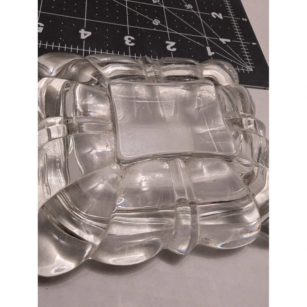 Hollywood Regancy Romance Style Crystal Glass Brass footed lidded dish unbranded